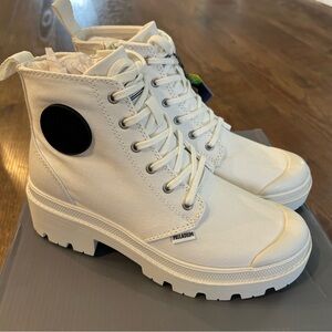 Palladium Pallabase Twill Shoes Star White 6 US or 37 Eur